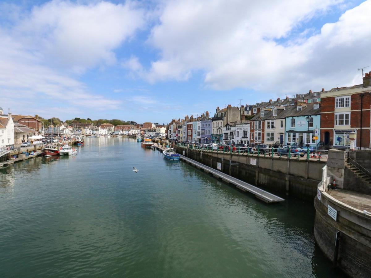 Amaranta * Weymouth
